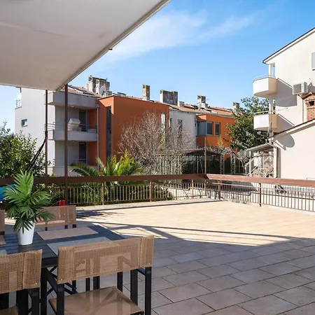 Gortanova Bay Maisonette بولا