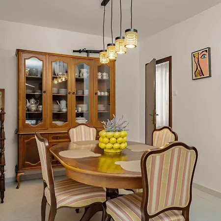 شقة Gortanova Bay Maisonette *