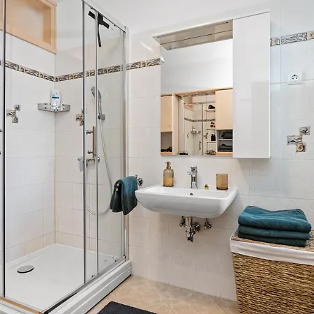 Gortanova Bay Maisonette * بولا