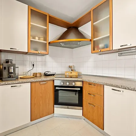 Gortanova Bay Maisonette بولا