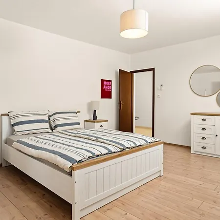 Gortanova Bay Maisonette شقة *